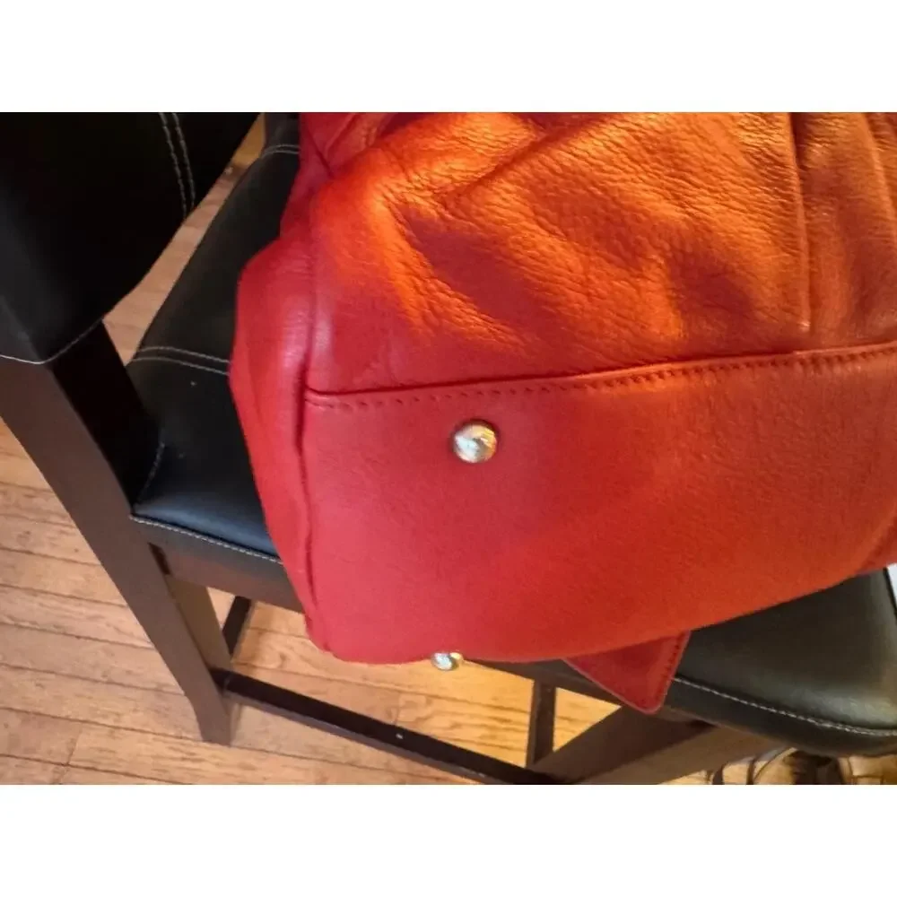 WEEKEND MAXMARA PEBBLE LEATHER red TOTE BAG SATCHEL (120